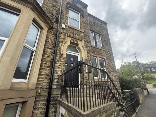 Apartment for rent in Birkby, Huddersfield