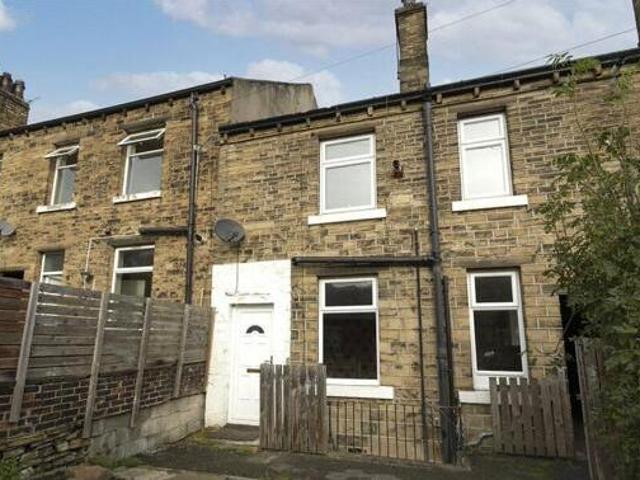 House for sale in Highfields, Huddersfield