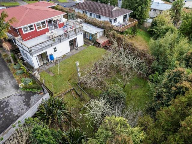 Apartment for rent in Birkdale, Kaipātiki