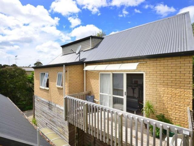 House for rent in Wairau Valley