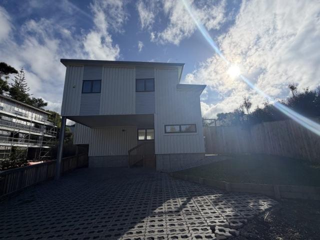 House for rent in Wairau Valley