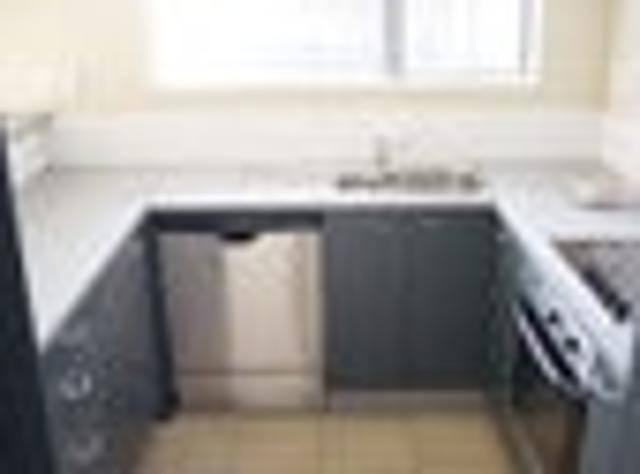 Townhouse for rent in Birkdale, Kaipātiki