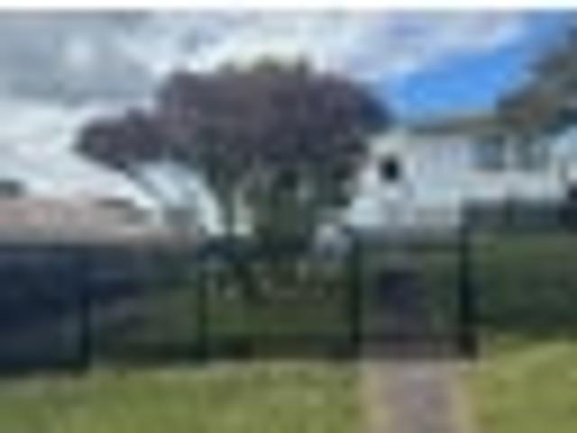 House for rent in Birkdale, Kaipātiki