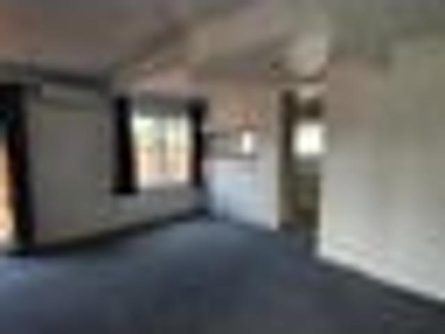 House for rent in Wairau Valley