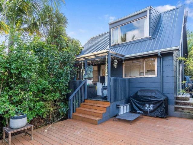 House for rent in Wairau Valley