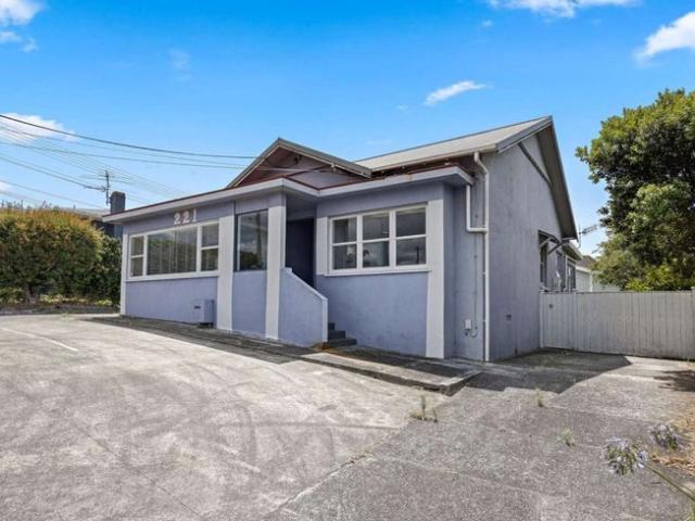 House for rent in Wairau Valley