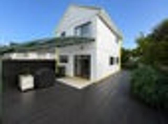 Townhouse for rent in Wairau Valley, Oroua County