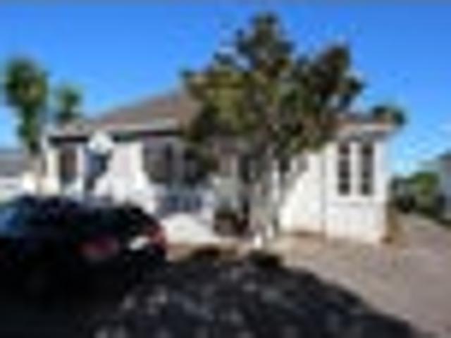House for rent in Wairau Valley