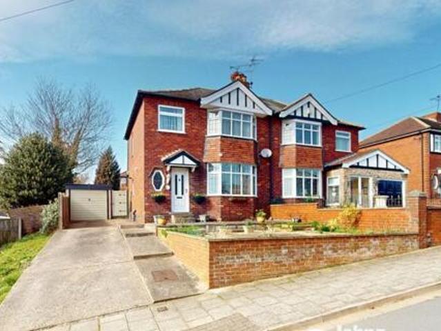 House for sale in Potters Corner, East Midlands