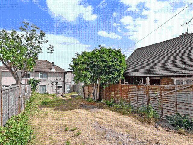 House for rent in North End, Greater London