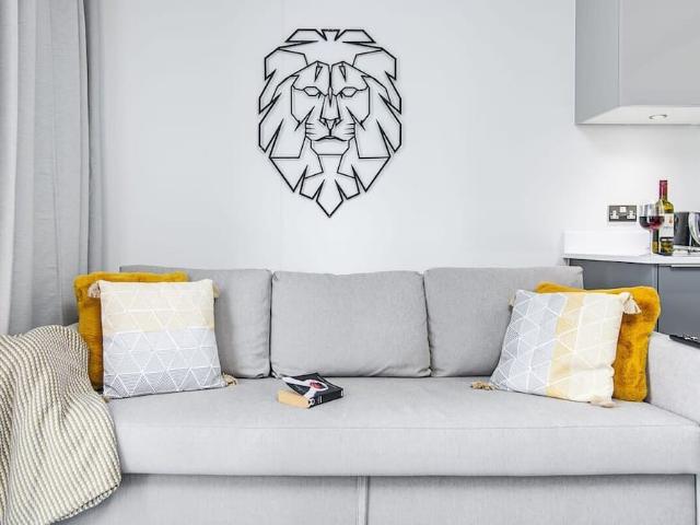 Apartment for rent in Park Central, Birmingham