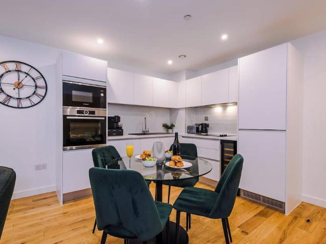 Apartment for rent in Park Central, Birmingham