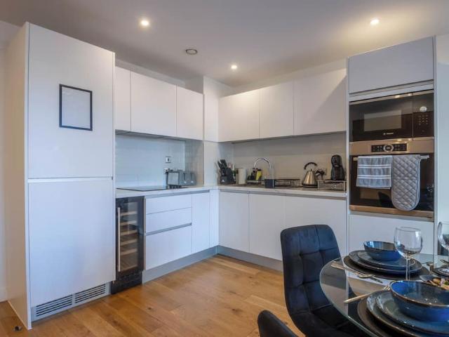 Apartment for rent in Park Central, Birmingham