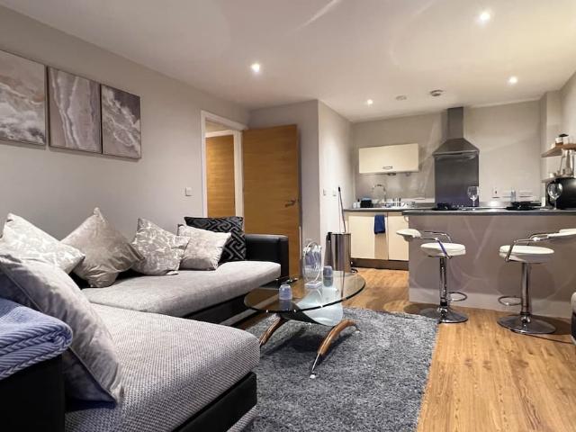 Apartment for rent in Park Central, Birmingham