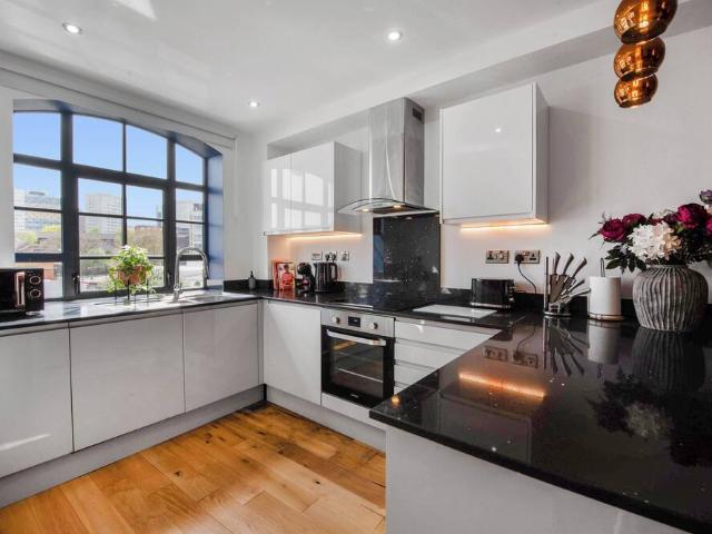 House for rent in Jewellery Quarter, Birmingham