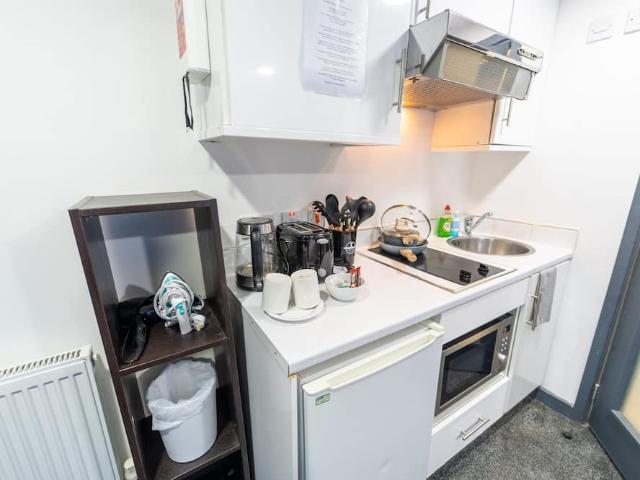 Apartment for rent in Unite Oak Brook Park, Birmingham