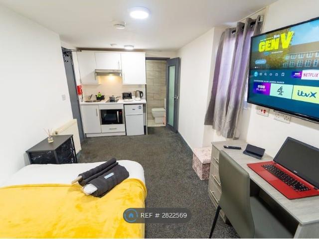 Studio for rent in Bournbrook, West Midlands