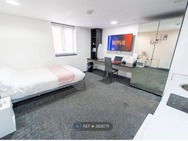 Studio for rent in Bournbrook, West Midlands