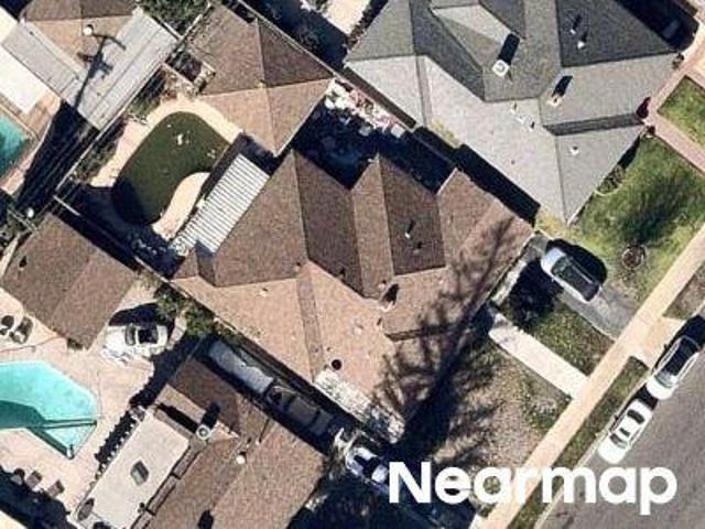 House for sale in Burbank