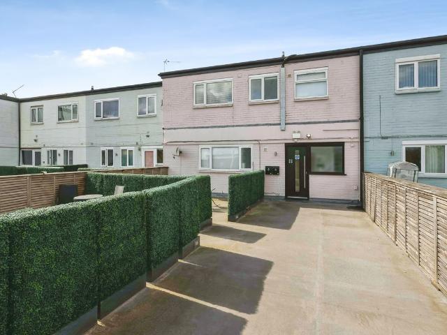 Apartment for rent in Maney, Birmingham