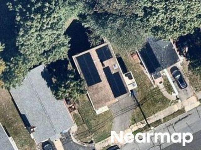 House for sale in Bridgeport