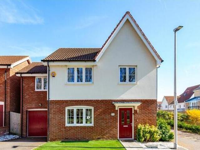 House for sale in Chigwell, Epping Forest