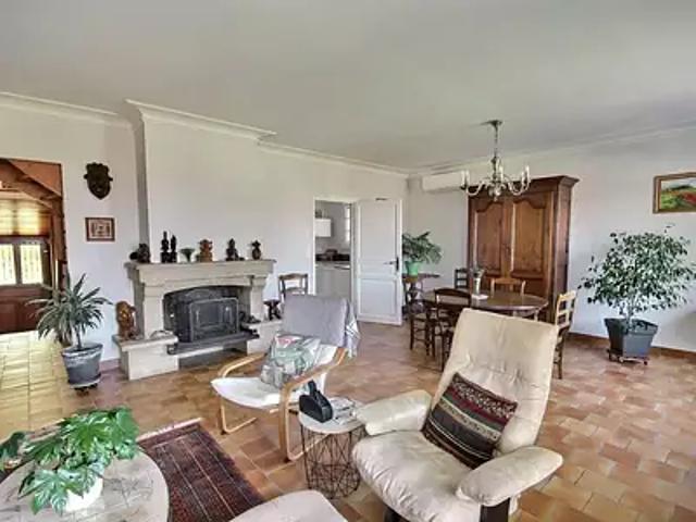Maison vente à Pau, Biron