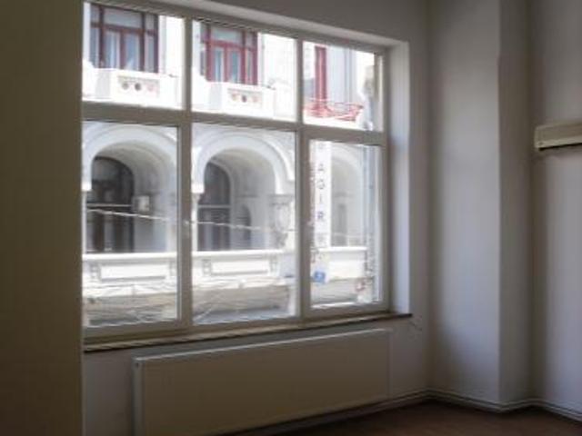 Spațiu pentru Birou vânzări în București