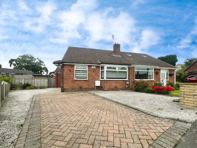 Apartment for rent in Bradshaw, Lee Bank