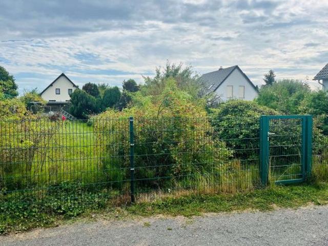 Erdgeschosswohnung kaufen in Dewitz, Taucha