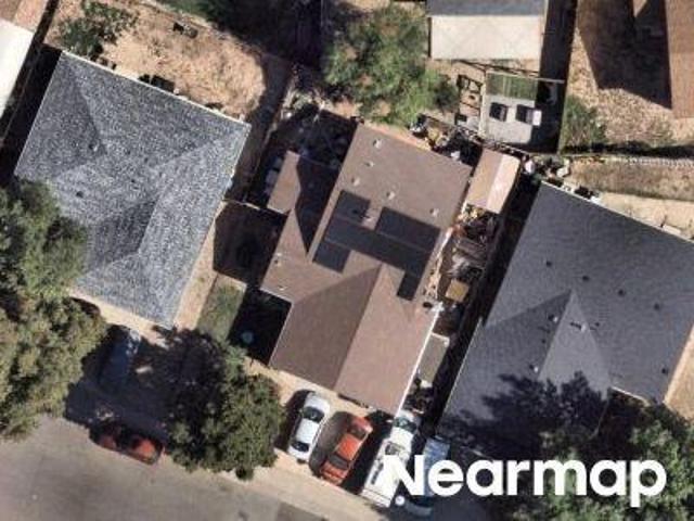 House for sale in Haven Acres, Aurora