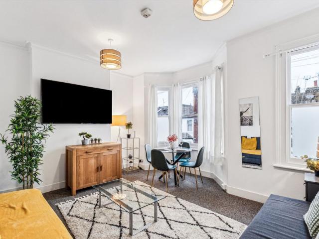 House for rent in Hammersmith, Greater London