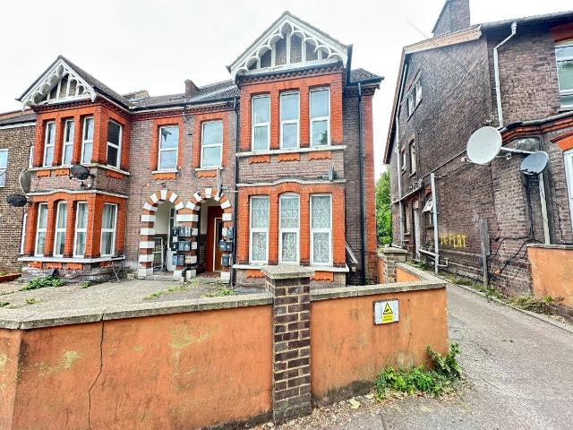 Apartment for rent in Biscot, Luton