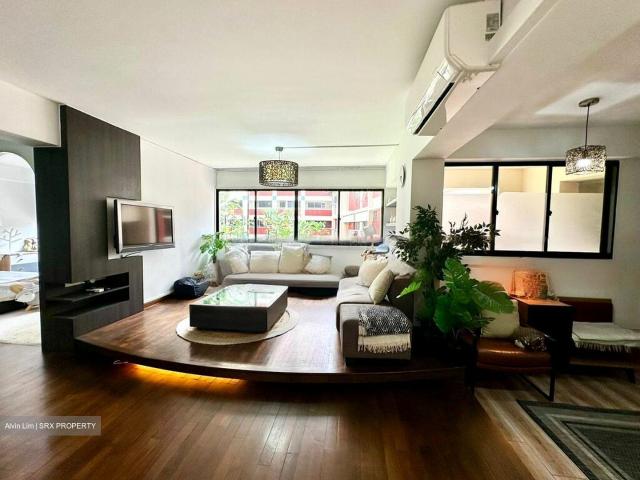 Detached House for sale