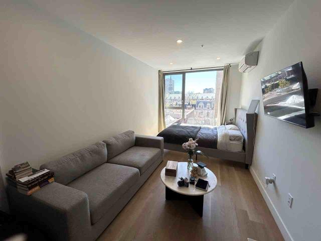 Apartment for rent in St. Leonard's, Quebec