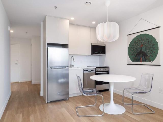 Apartment for rent in St. Leonard's, Quebec