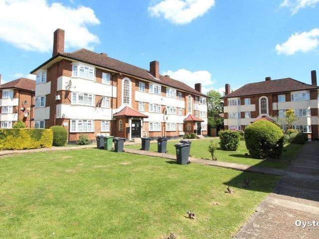 Apartment for rent in Wealdstone, Greater London