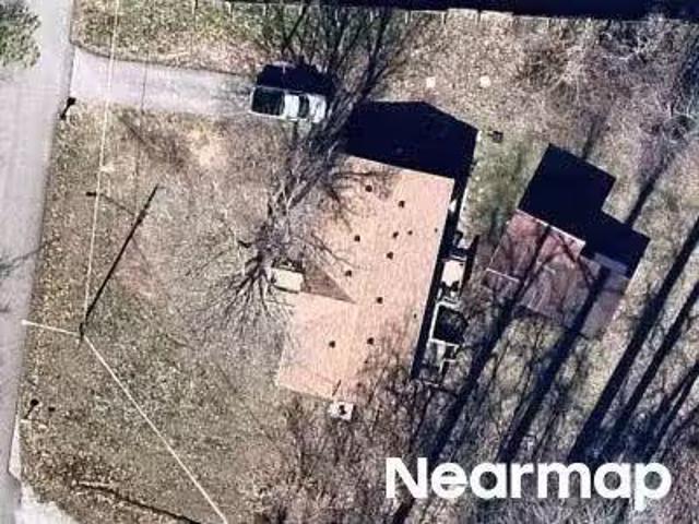 House for sale in Dickson