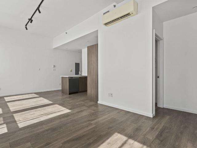 Apartment for rent in Ville-Marie, Montréal