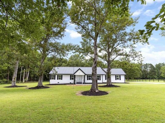 House for sale in Inman, South Carolina