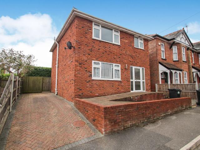 Apartment for rent in Charminster, Bournemouth