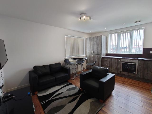 Room for rent in St Matthew's, Old Wharf