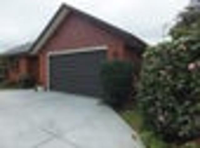 House for rent in Chaslands, Canterbury