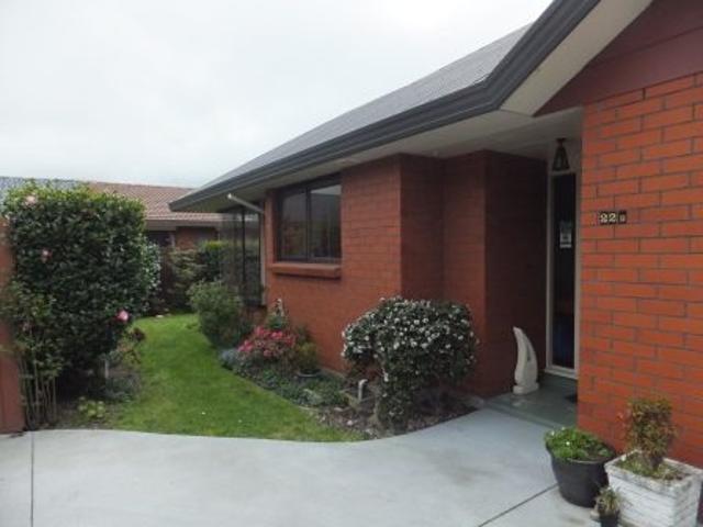 House for rent in Chaslands, Canterbury