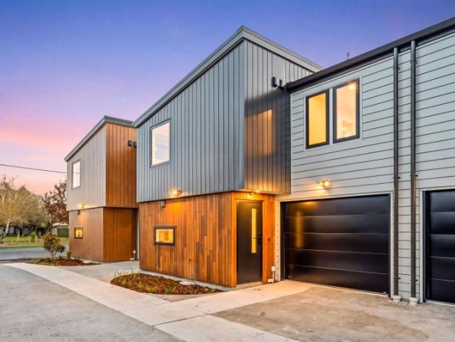 House for rent in Chaslands, Canterbury
