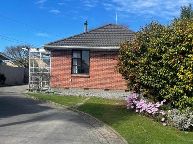 House for rent in Bishopdale, Canterbury