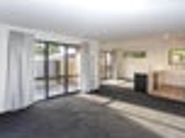 Townhouse for rent in Bishopdale, Canterbury