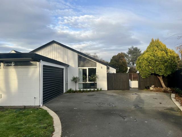 House for rent in Chaslands, Canterbury