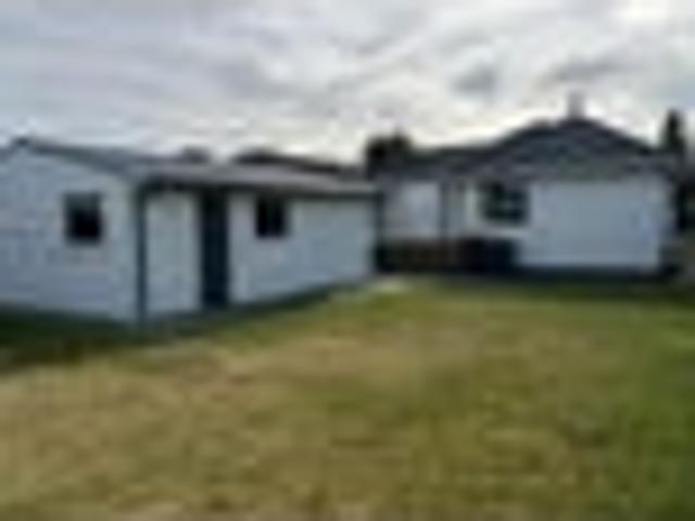House for rent in Chaslands, Canterbury