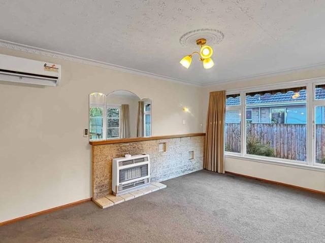 House for rent in Chaslands, Canterbury